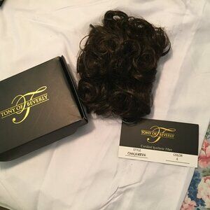 Tony of Beverly Casquette Hairpiece Wig Color #6 Lightweight New in Box